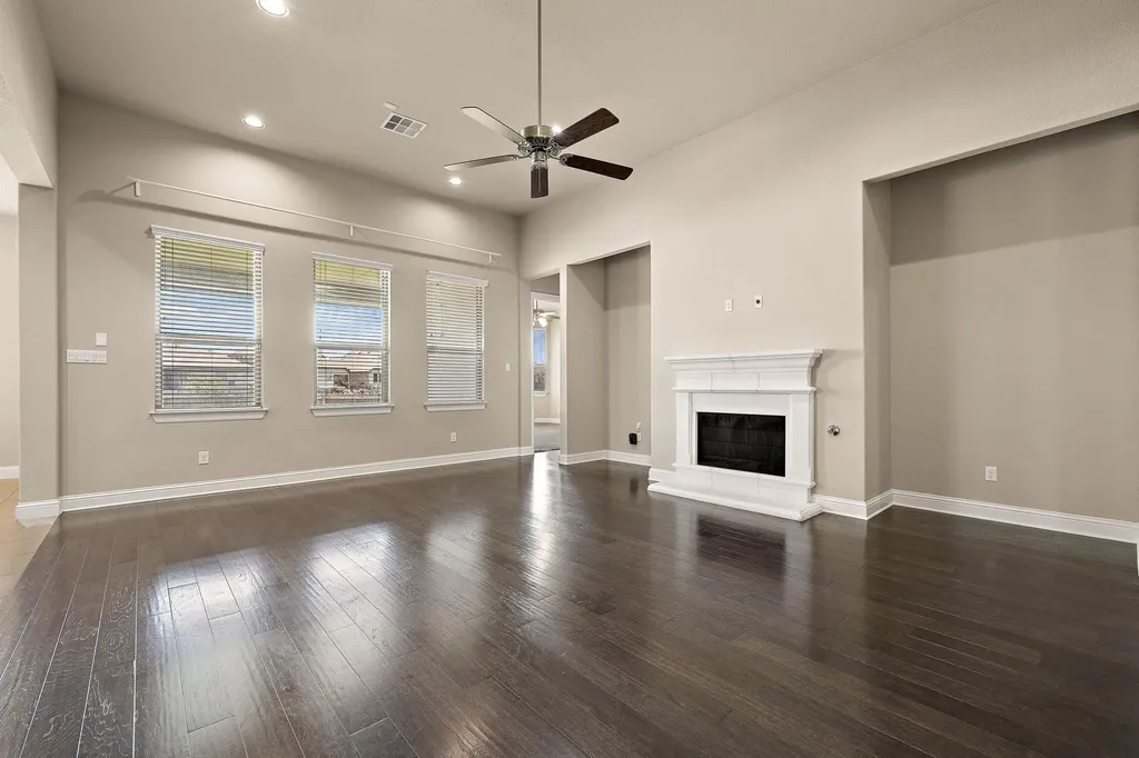 6901 Leonardo Drive Round Rock TX 78665