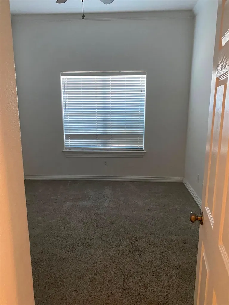 404 Mesa Drive Del Valle TX 78617