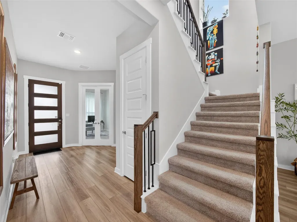 321 Lariat Loop Liberty Hill TX 78642