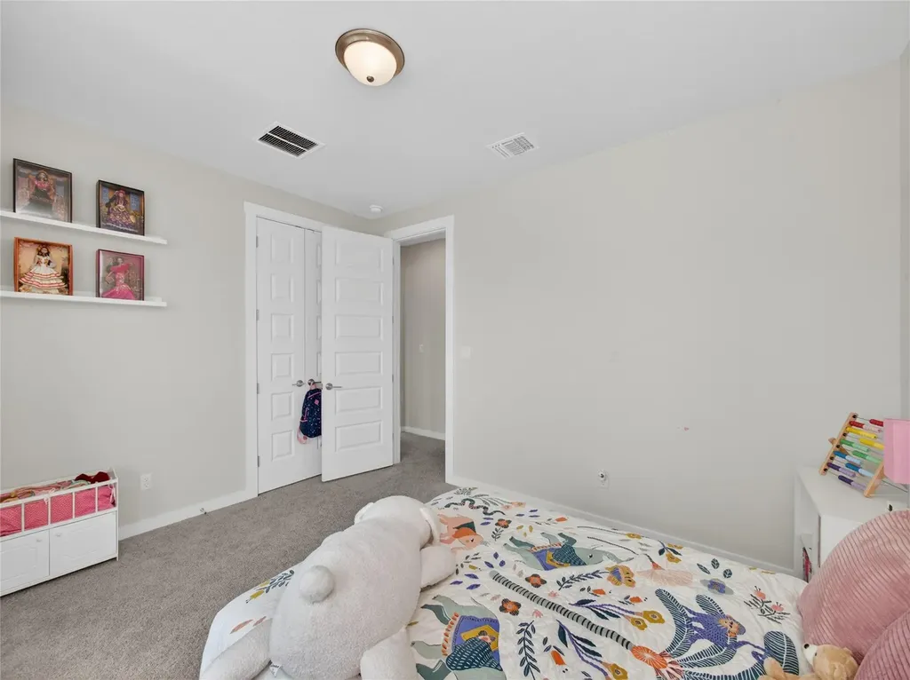 321 Lariat Loop Liberty Hill TX 78642