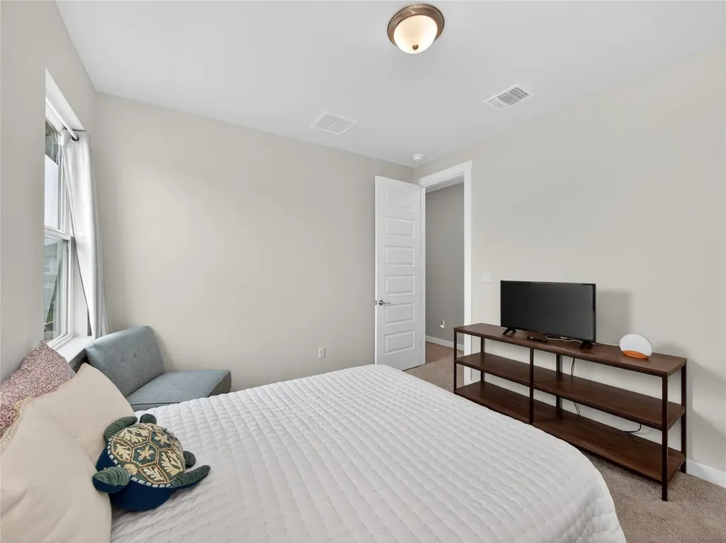 321 Lariat Loop Liberty Hill TX 78642