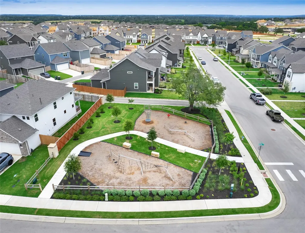 321 Lariat Loop Liberty Hill TX 78642