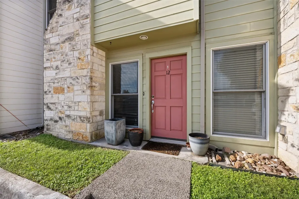 6900 E Riverside Drive Austin TX 78741