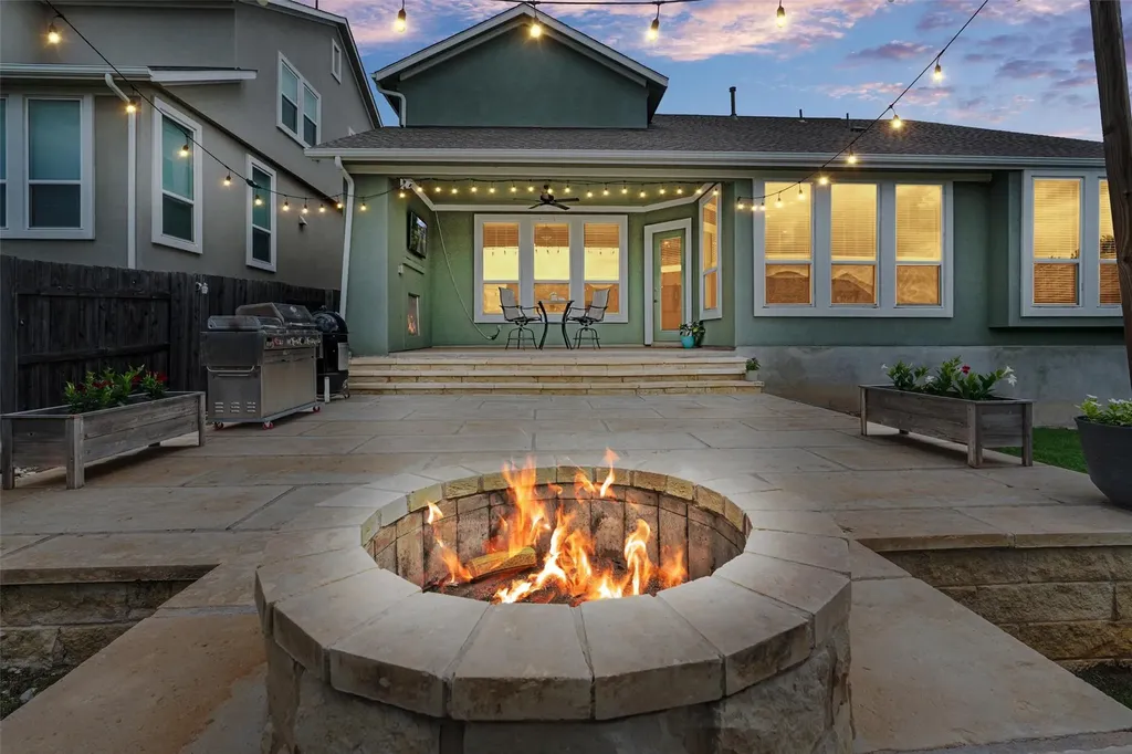 105 Fatorria Cove Georgetown TX 78628