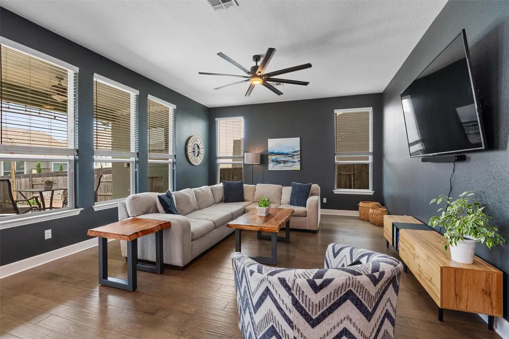 105 Fatorria Cove Georgetown TX 78628