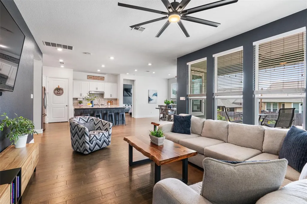 105 Fatorria Cove Georgetown TX 78628