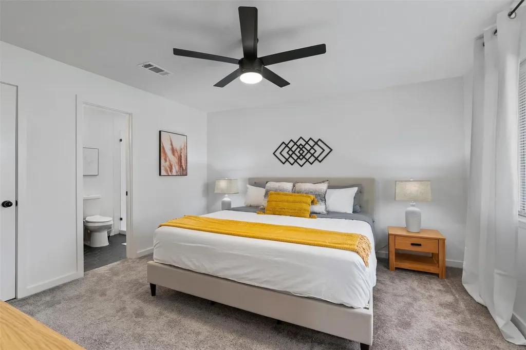 800 Huntingdon Place Austin TX 78745