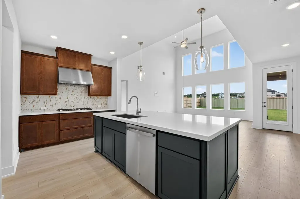 201 Las Posas Drive Liberty Hill TX 78642