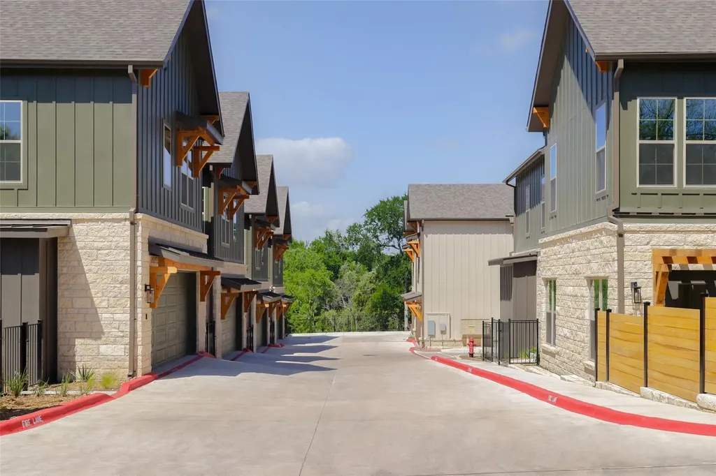 3500 Pecan Springs Road Austin TX 78723