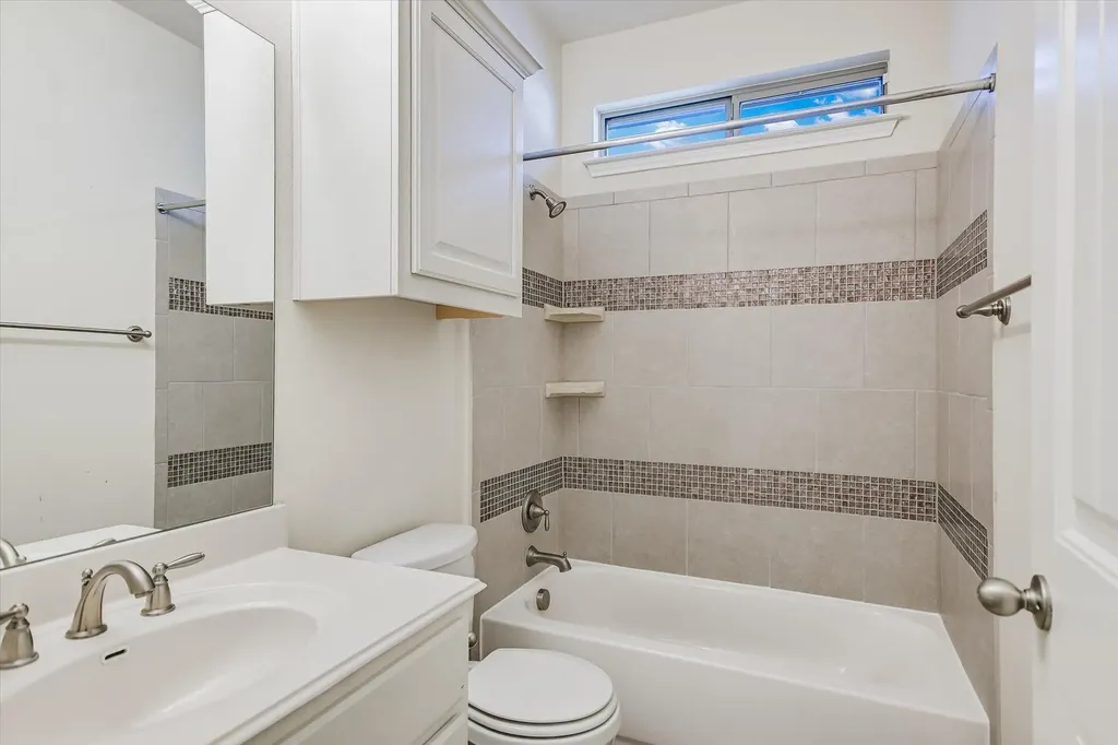 2300 Lookout Range Drive Leander TX 78641