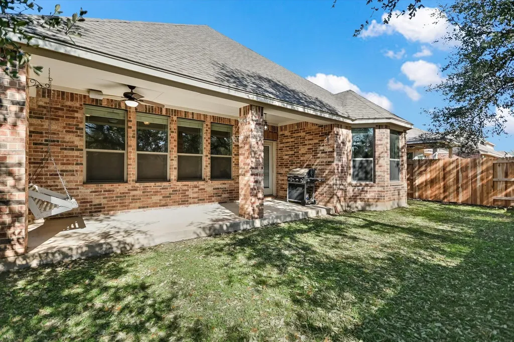 2300 Lookout Range Drive Leander TX 78641