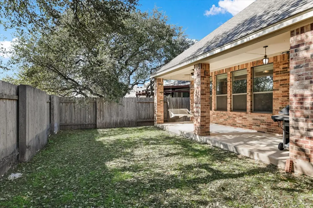 2300 Lookout Range Drive Leander TX 78641