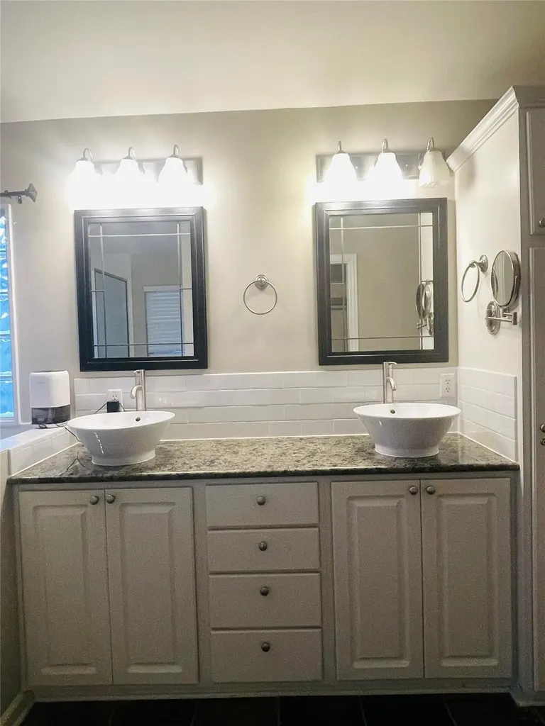 2003 Woodmont Avenue Austin TX 78703