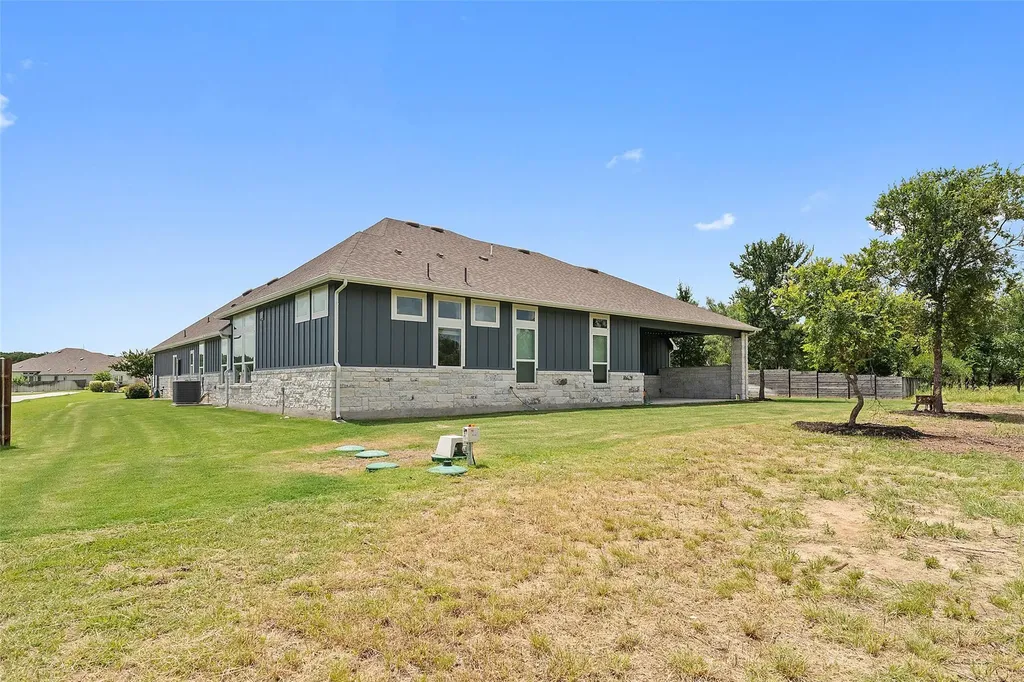 129 Hamilton Branch Liberty Hill TX 78642