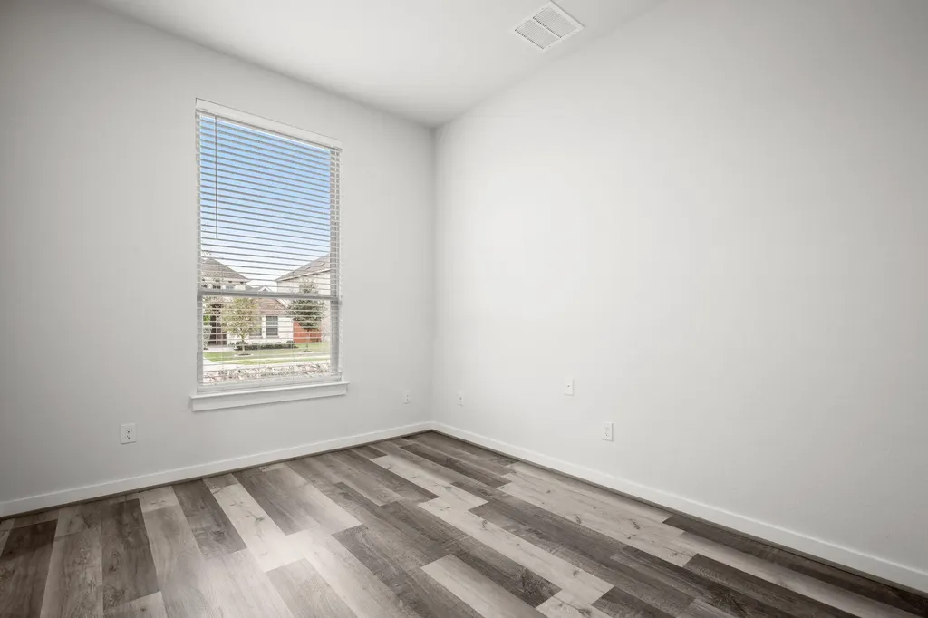 841 Spinnaker Loop Kyle TX 78640