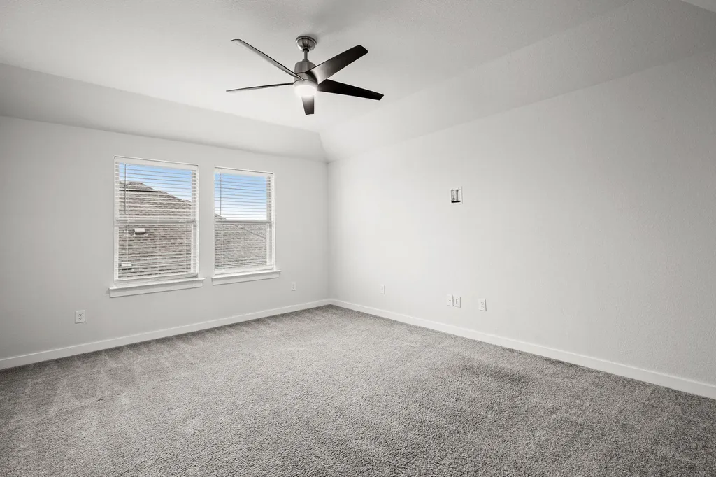 841 Spinnaker Loop Kyle TX 78640