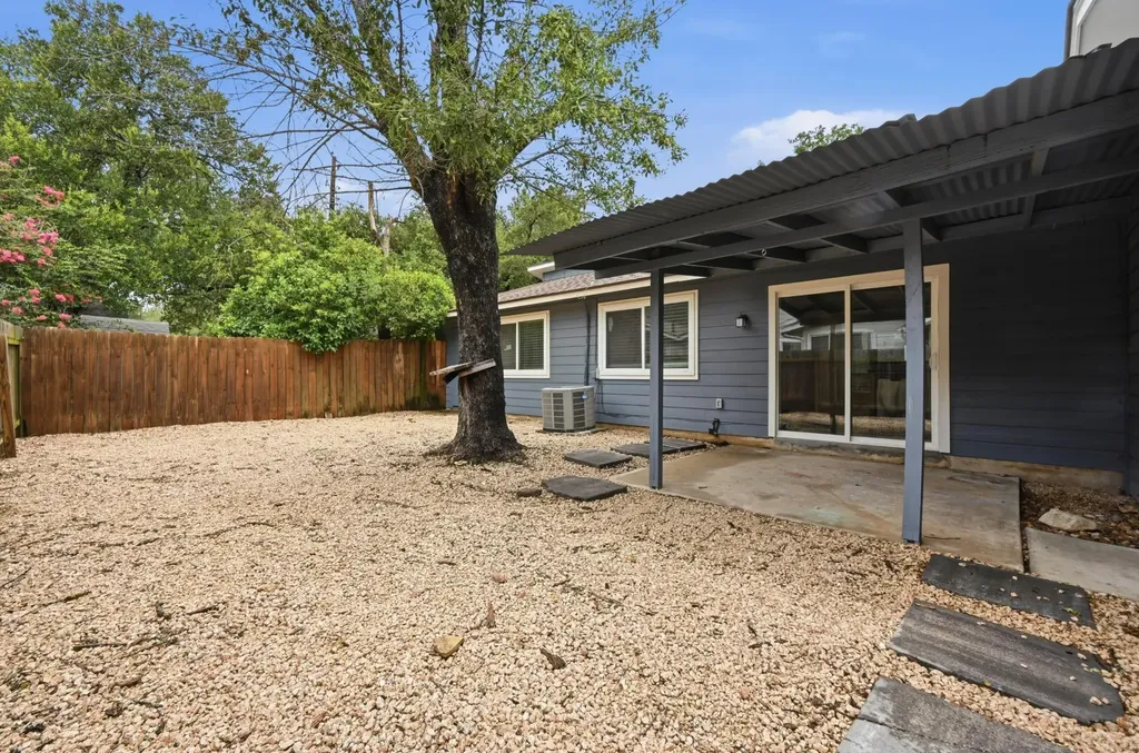 11904 Broad Oaks Drive Austin TX 78759