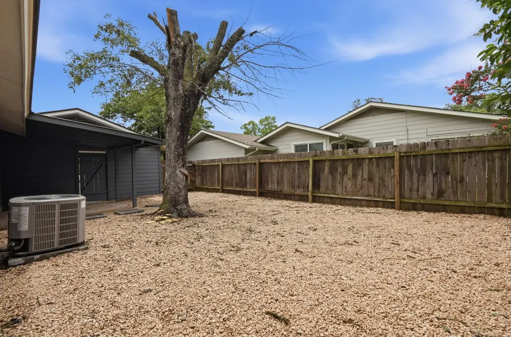 11904 Broad Oaks Drive Austin TX 78759