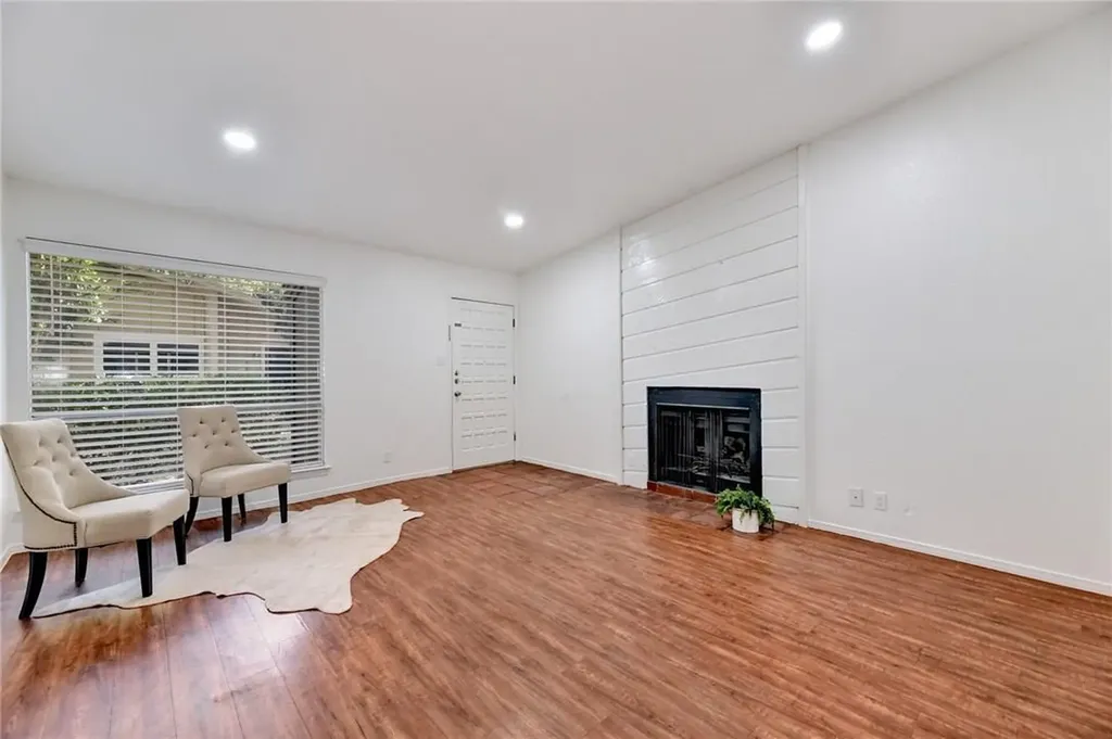 11904 Broad Oaks Drive Austin TX 78759