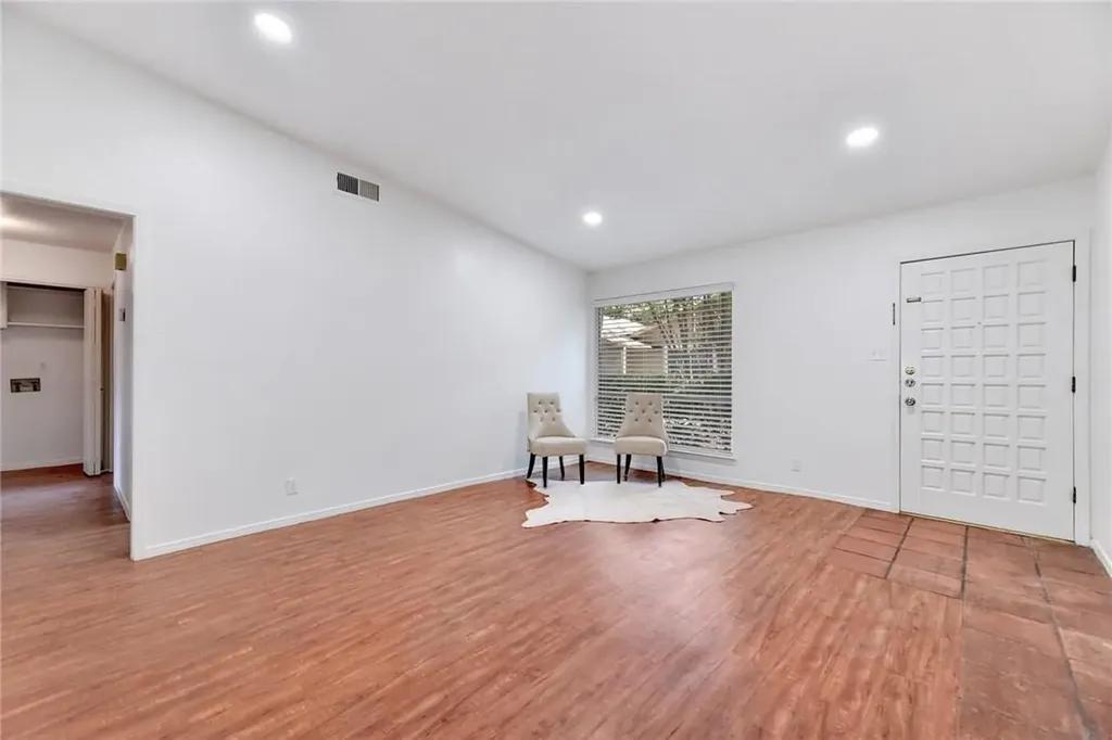 11904 Broad Oaks Drive Austin TX 78759