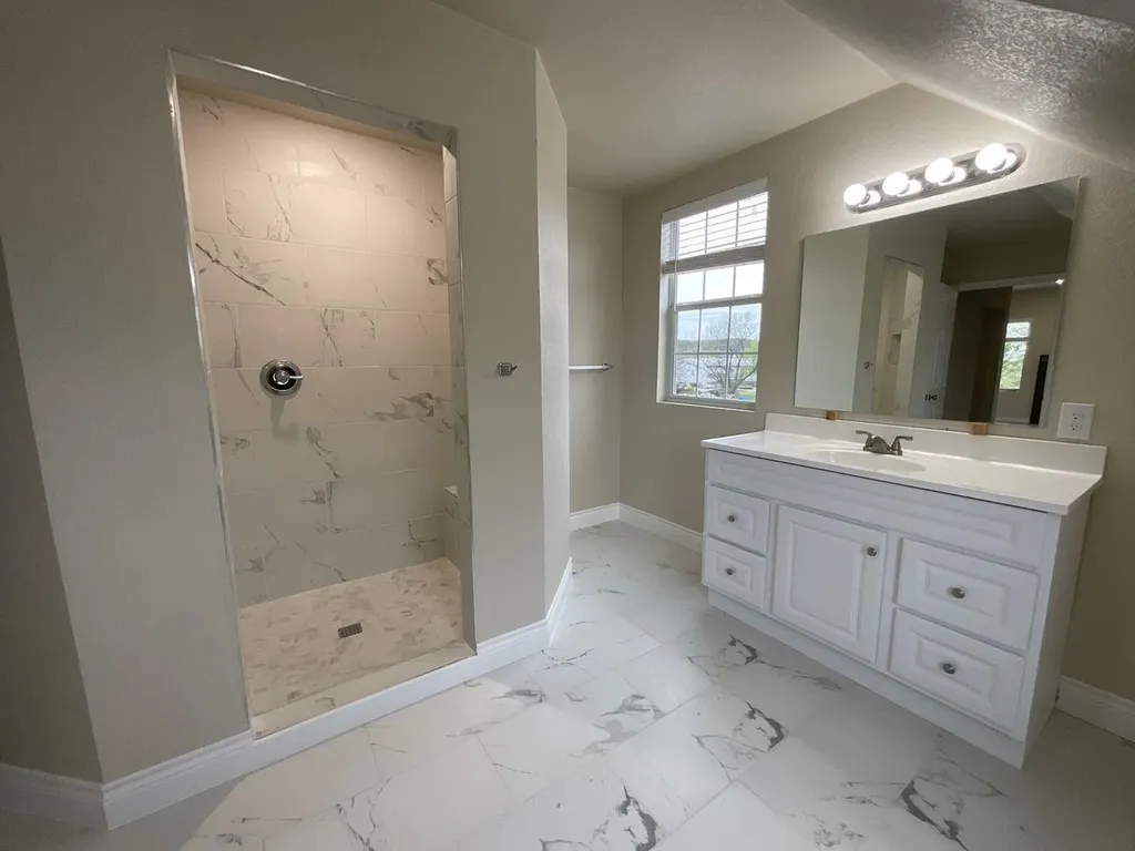 1220 Nora Lane Kingsland TX 78639