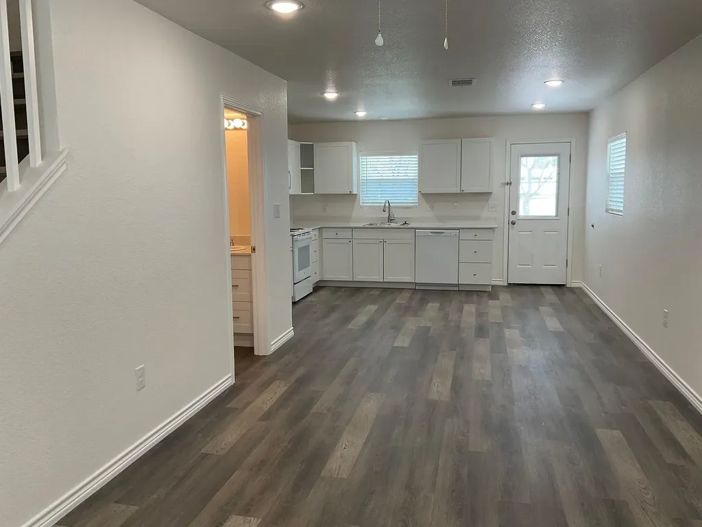 1220 Nora Lane Kingsland TX 78639