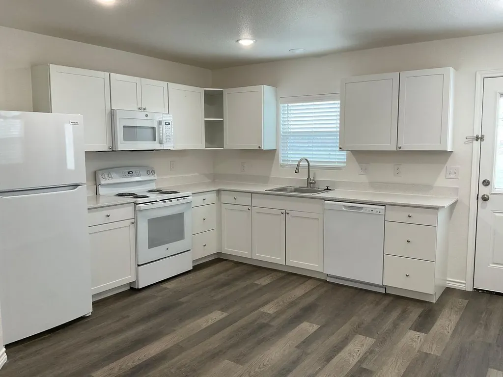 1220 Nora Lane Kingsland TX 78639