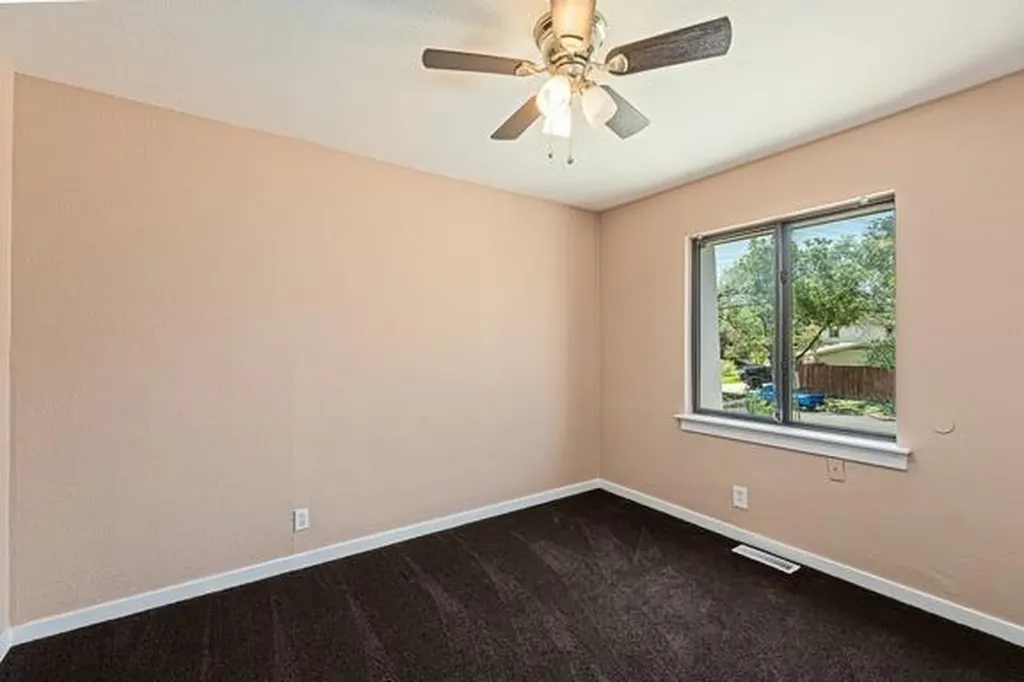 8524 Dryfield Drive Austin TX 78758