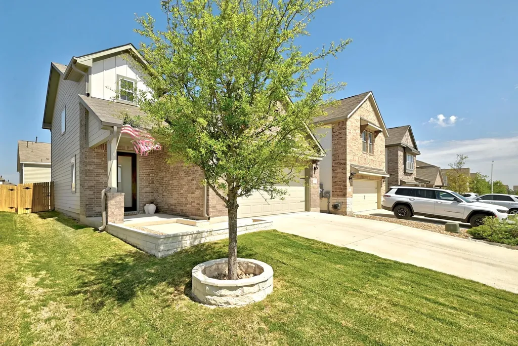 2033 Winston Way Leander TX 78641