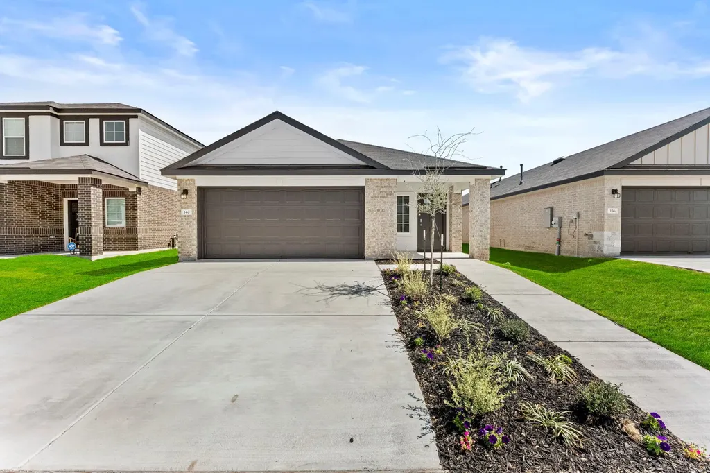 140 Raymondville Path San Marcos TX 78666