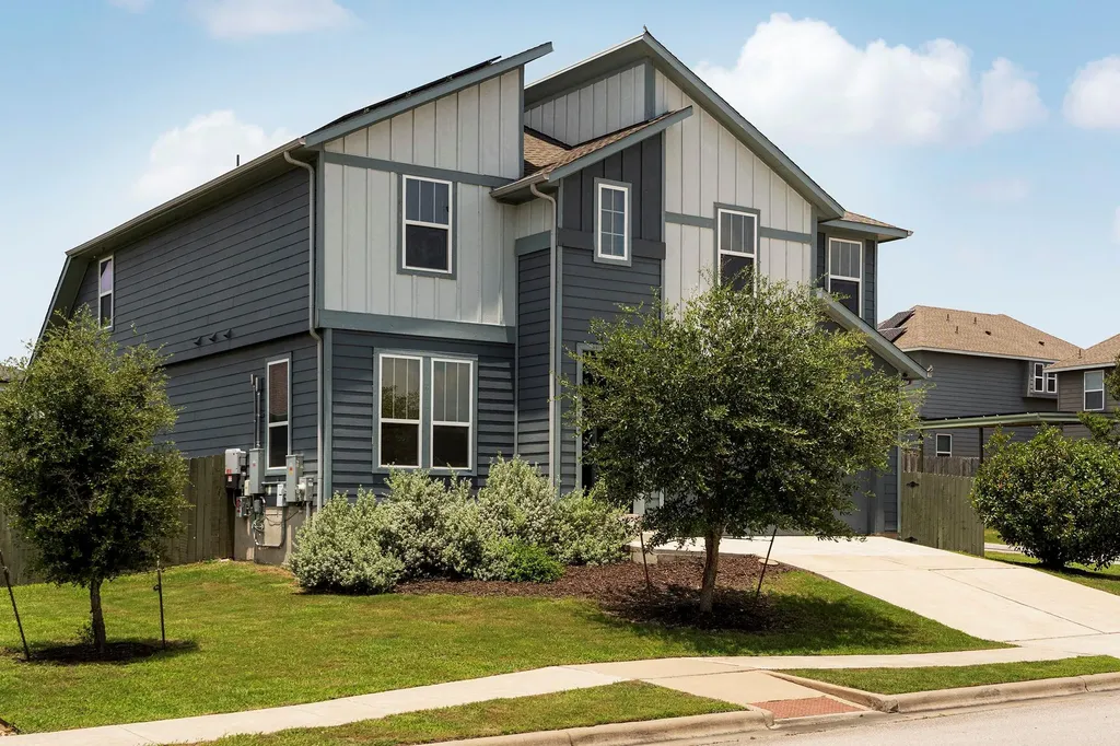 16601 Sumptuous Drive Manor TX 78653