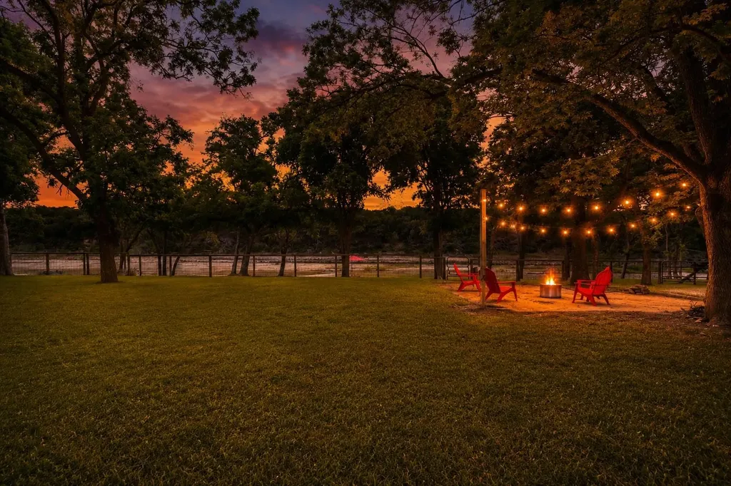 1007 S Gabriel Drive Leander TX 78641