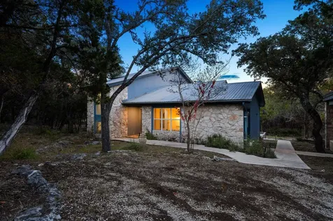 42 La Buena Vista Drive Wimberley TX 78676