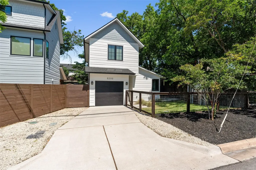 5200 Grover Avenue Austin TX 78756