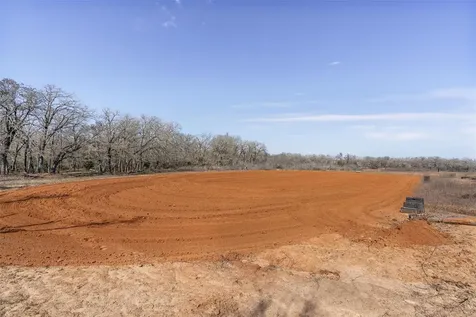 173 County Road 458a Thorndale TX 76577