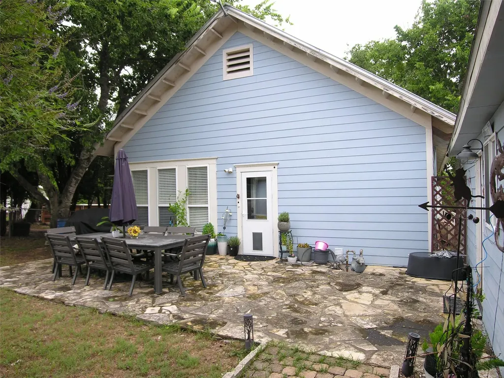 13 Cockrell Circle Lampasas TX 76550