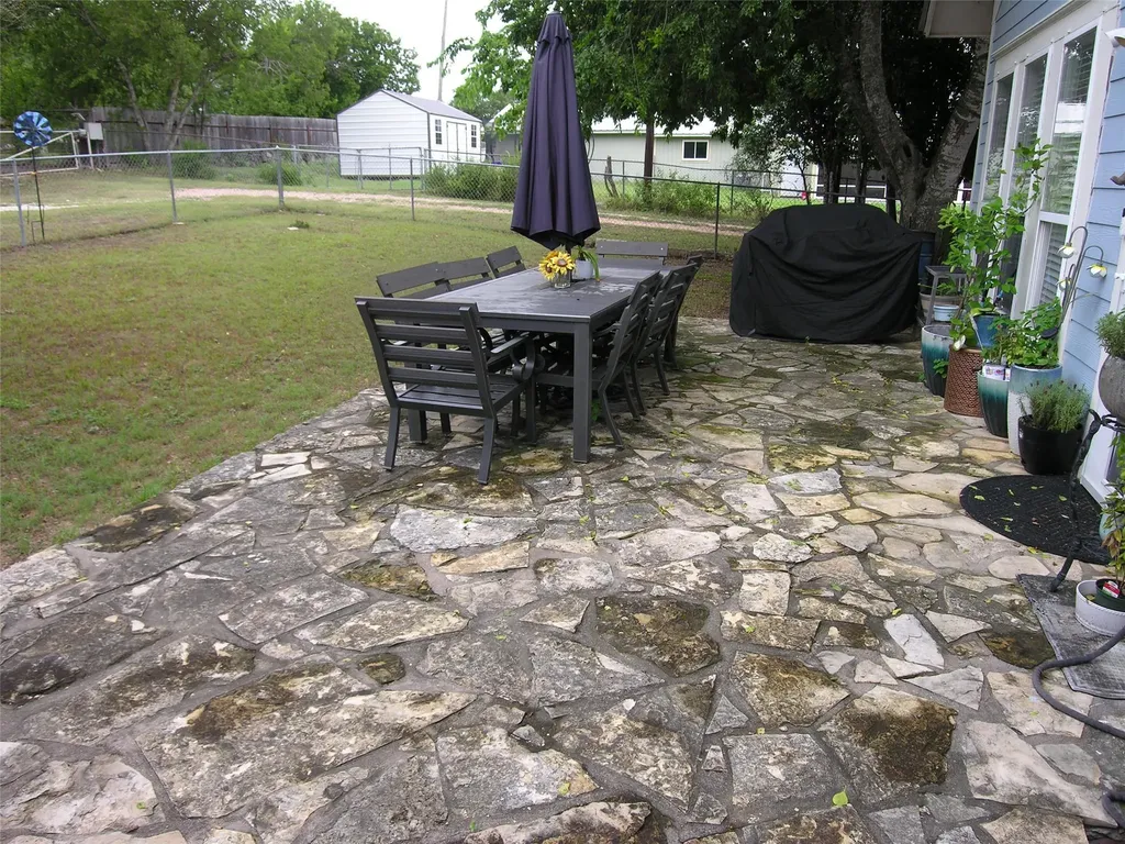 13 Cockrell Circle Lampasas TX 76550