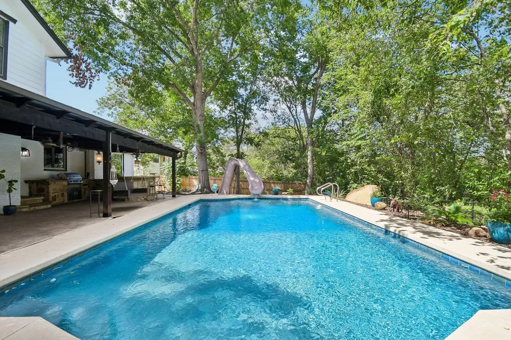 9203 Comburg Drive Austin TX 78748