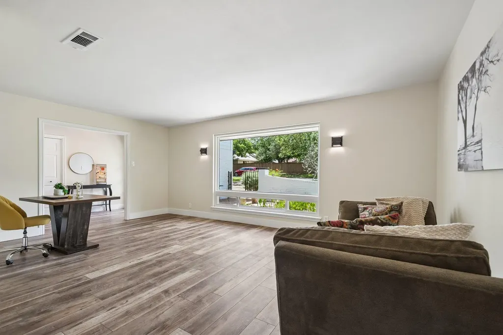 9203 Comburg Drive Austin TX 78748