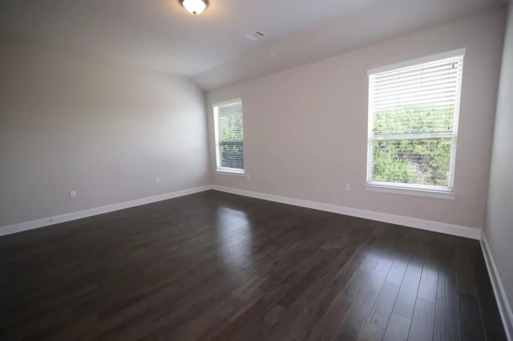 5301 Ponte Tresa Drive Austin TX 78738
