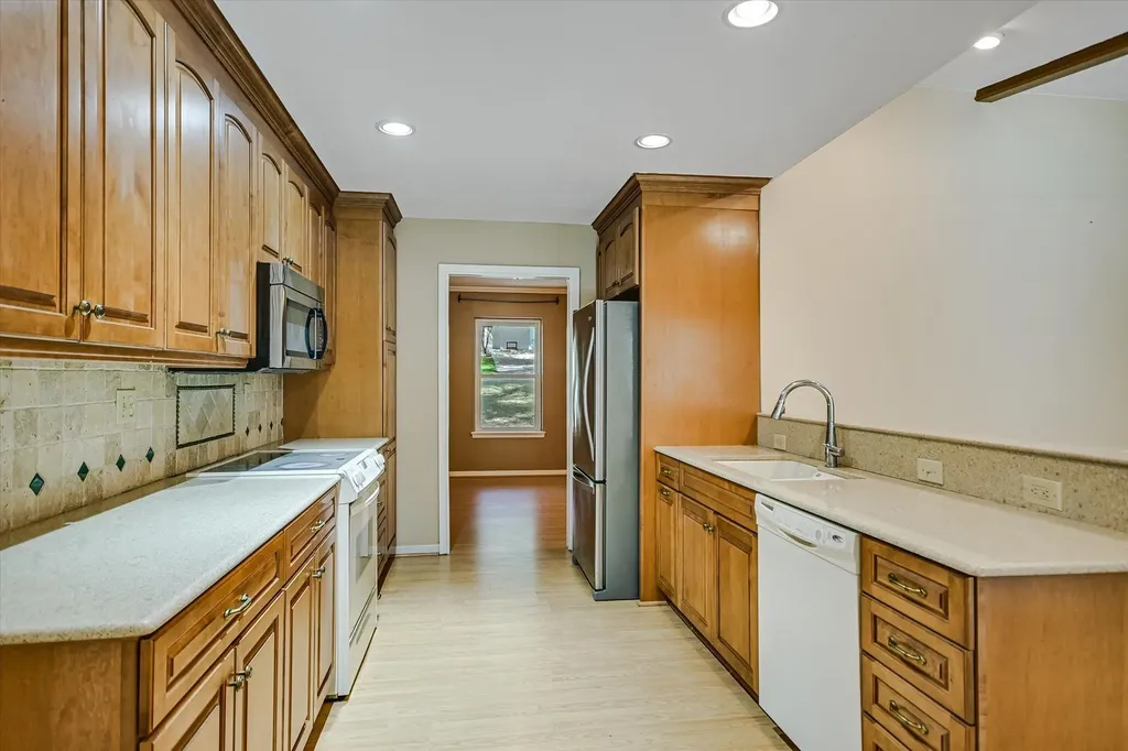 8821 Silverarrow Circle Austin TX 78759