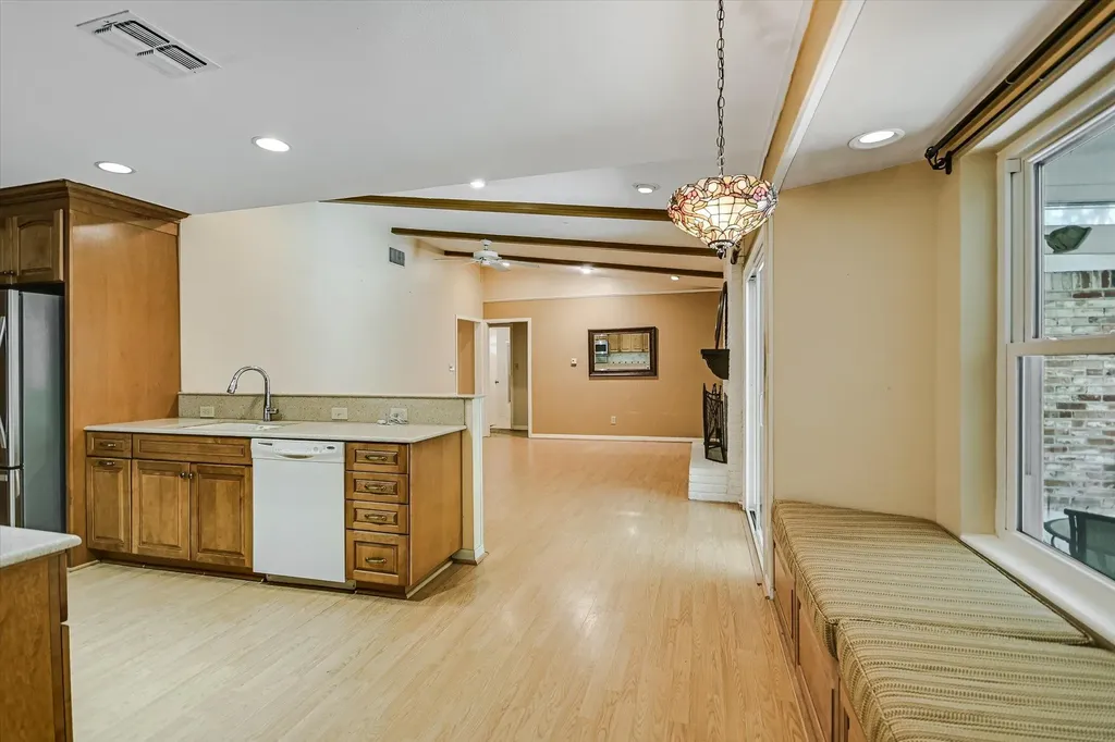 8821 Silverarrow Circle Austin TX 78759