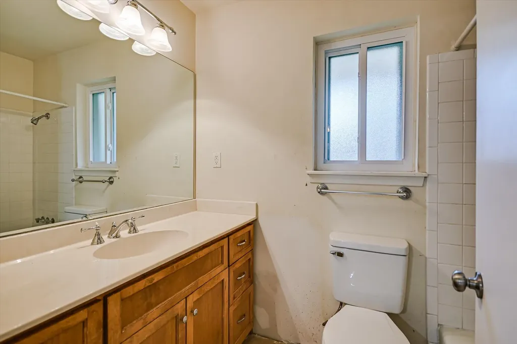 8821 Silverarrow Circle Austin TX 78759