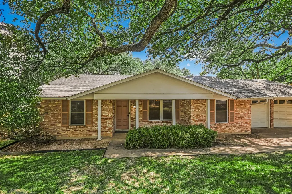 8821 Silverarrow Circle Austin TX 78759