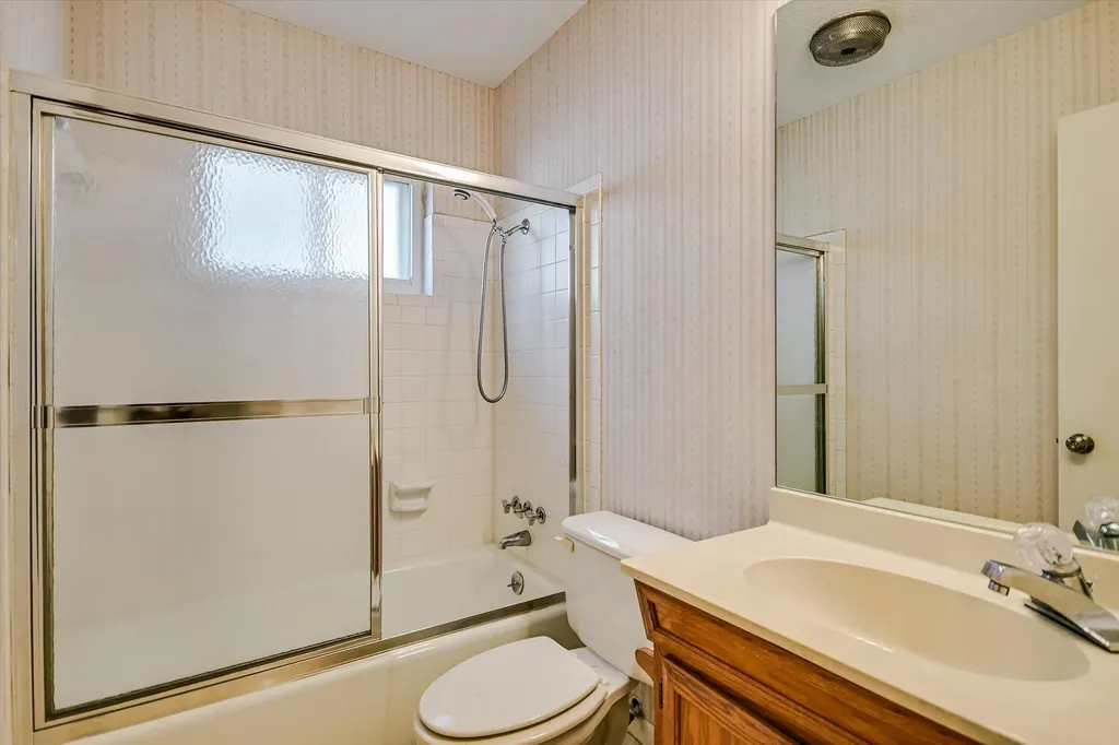 8821 Silverarrow Circle Austin TX 78759