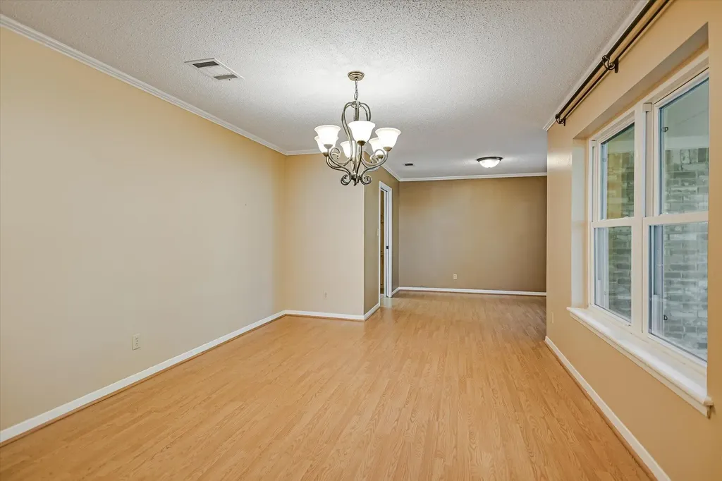 8821 Silverarrow Circle Austin TX 78759