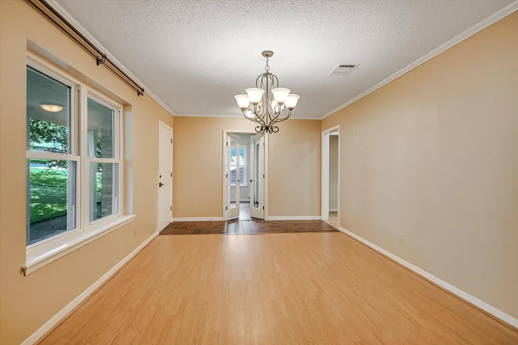 8821 Silverarrow Circle Austin TX 78759
