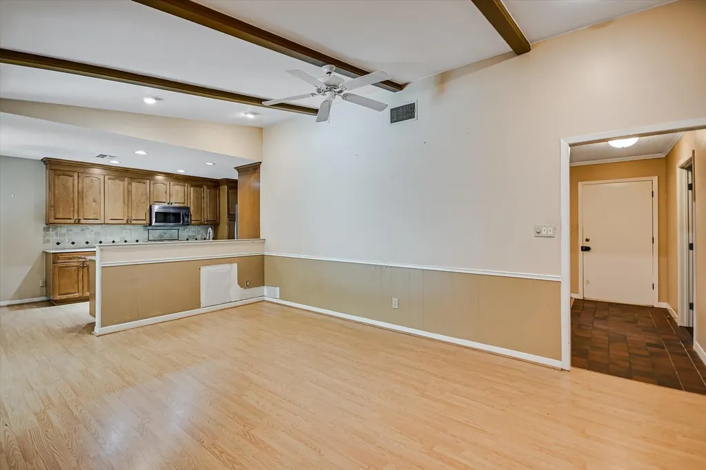 8821 Silverarrow Circle Austin TX 78759