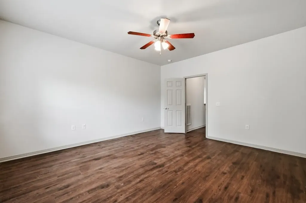 6015 Ponca Street Austin TX 78741