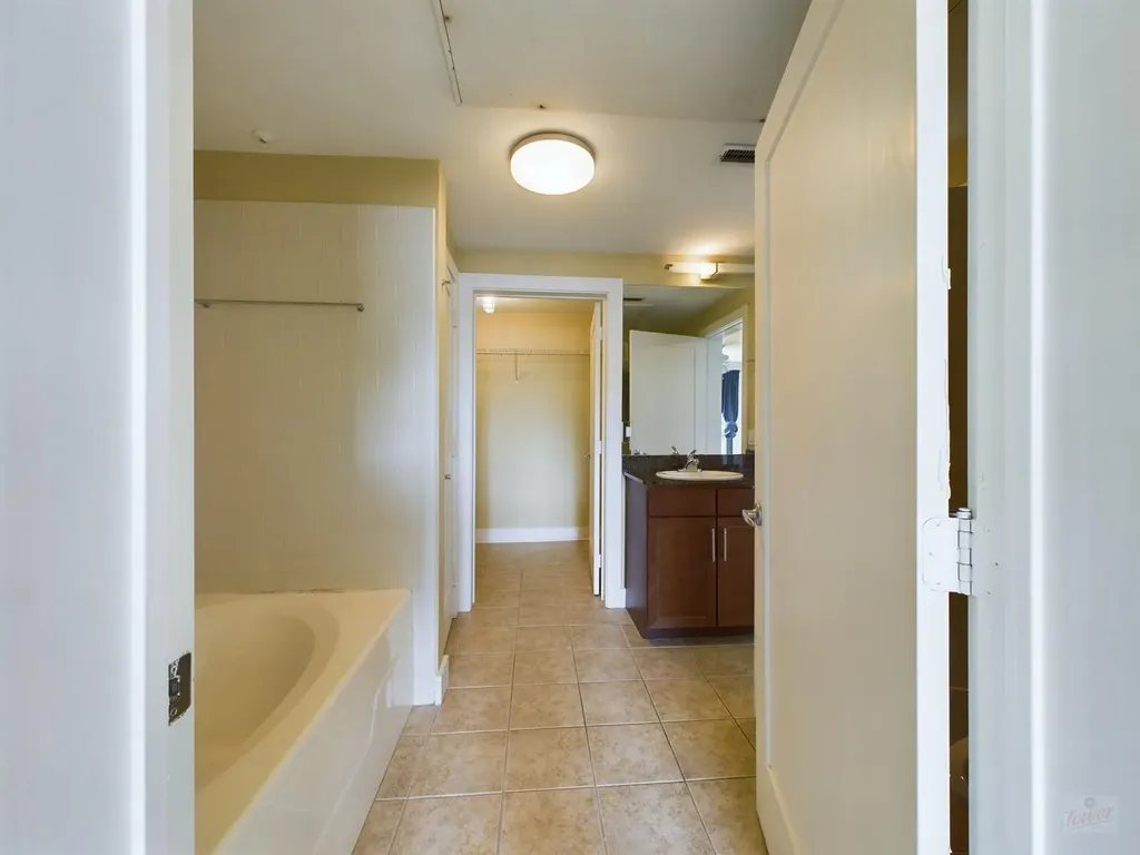 3016 Guadalupe Street Austin TX 78705